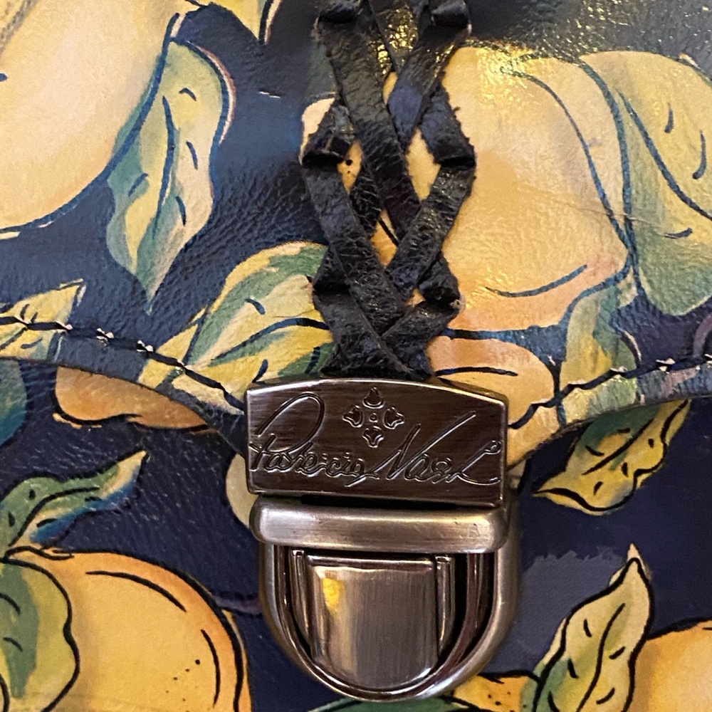 LIKE NEW PATRICIA NASH LEMON  BELLIZZI CROSSBODY BAG AND DUSTBAG